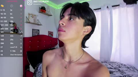 Snapshot of alex_sweet_69 chatting on 02-01-25, 01:20 Alex online show from 02-01-25, 01:20