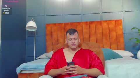 Alex Towers online show from 12-24-24, 10:49