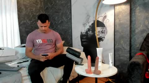 Alex Towers online show from 01-21-25, 06:55