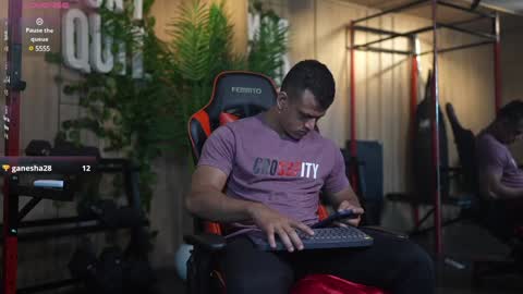 Alex Towers online show from 02-05-25, 10:33