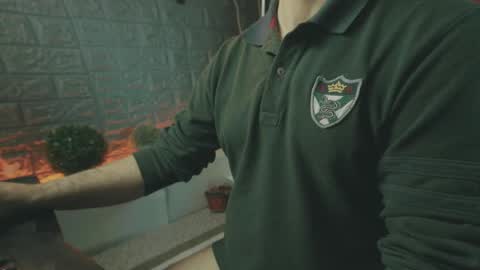 Alex online show from 10-08-25, 05:27