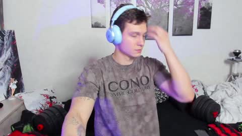 Alex WandHot online show from 02-05-25, 11:23