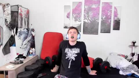 Alex WandHot online show from 02-14-25, 11:10