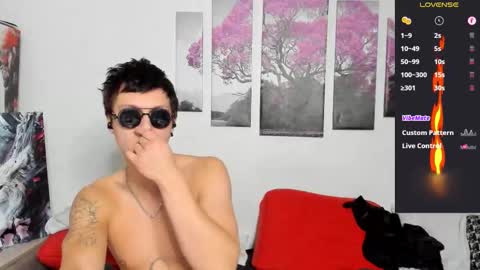 Alex WandHot online show from 10-15-25, 12:05