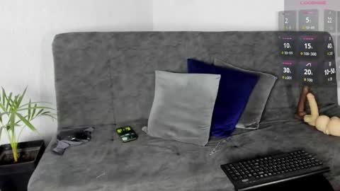 Alex Woll online show from 09-24-25, 06:06