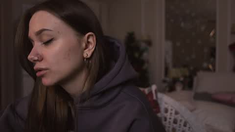 Snapshot of alexa_feels chatting on 12-14-24, 05:25 Little Duck homie online show from 12-14-24, 05:25