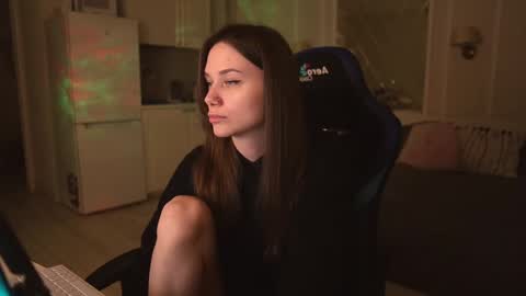 Snapshot of alexa_feels chatting on 03-02-25, 07:34 Little Duck homie online show from 03-02-25, 07:34