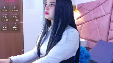 Alexandra online show from 08-06-26, 01:35