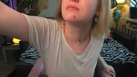 alexa_pirs online show from 04-12-26, 02:00