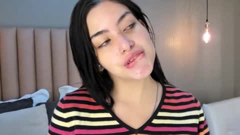 Alexa Thaylor online show from 01-04-25, 02:25