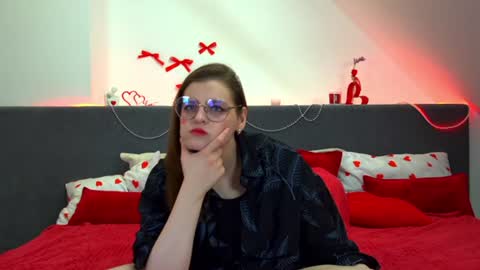 AlexaAvery online show from 06-17-26, 06:27