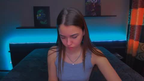 Snapshot of alexabarkley chatting on 02-04-25, 03:11 angel online show from 02-04-25, 03:11