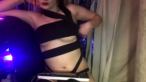 Snapshot of alexablessed2 chatting on 12-22-24, 08:05 Alexablessed online show from 12-22-24, 08:05