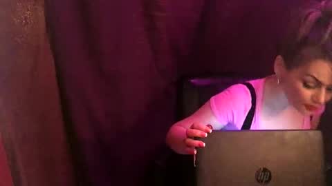 Snapshot of alexablessed2 chatting on 02-05-25, 12:31 Alexablessed online show from 02-05-25, 12:31