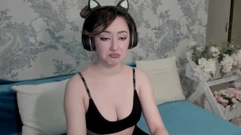 AlexaJang online show from 02-26-25, 02:15