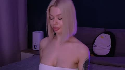 Snapshot of alexamason chatting on 02-28-25, 04:54 Alexa Mason online show from 02-28-25, 04:54