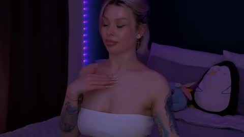 Alexa Mason online show from 03-21-26, 09:47