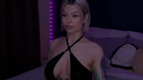 Snapshot of alexamason chatting on 05-17-26, 02:09 Alexa Mason online show from 05-17-26, 02:09