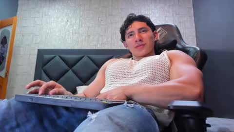 Alex online show from 01-18-25, 08:41