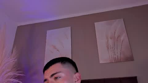 Snapshot of alexander_diiaz chatting on 06-16-26, 11:35 Alexander Diaz online show from 06-16-26, 11:35