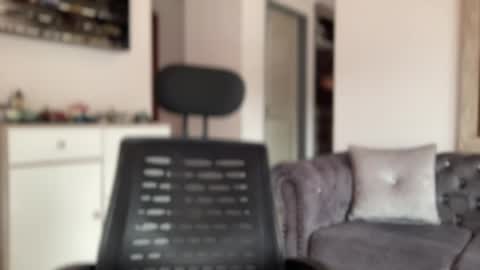 Snapshot of alexandergrey760886 chatting on 07-19-26, 06:33 alexander grey online show from 07-19-26, 06:33