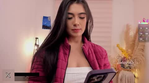 Alexandra Rodriguez online show from 12-15-25, 11:42