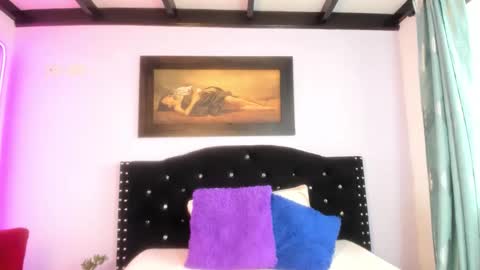 Snapshot of alexandra_torress chatting on 11-05-25, 03:56 alexandra online show from 11-05-25, 03:56