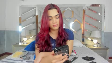 Alexandra ig  alexandraax09  online show from 02-02-26, 03:00