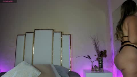 Snapshot of alexandraa_gomez chatting on 11-23-25, 02:50 alexandraa_gomez online show from 11-23-25, 02:50