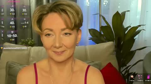 Alexandra online show from 02-18-25, 12:17