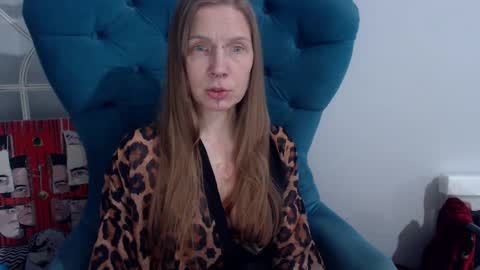 Snapshot of alexandrazaryanova chatting on 02-25-25, 04:21 Alexandra online show from 02-25-25, 04:21