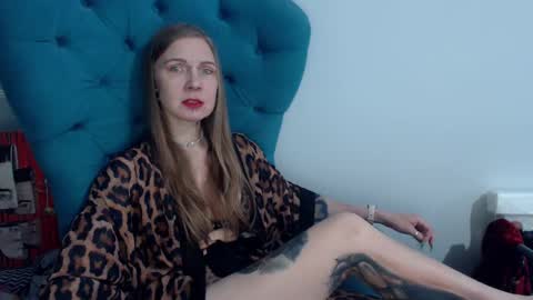 Snapshot of alexandrazaryanova chatting on 02-27-25, 04:53 Alexandra online show from 02-27-25, 04:53