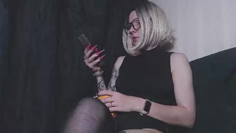 Snapshot of alexandrazaryanova chatting on 11-18-25, 08:08 Alexandra online show from 11-18-25, 08:08