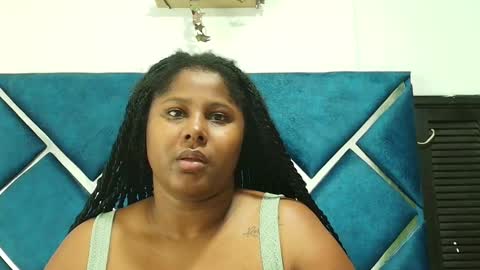 Snapshot of alexarousse4u chatting on 02-15-26, 01:13 Alexa online show from 02-15-26, 01:13