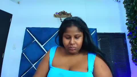Snapshot of alexarousse4u chatting on 06-25-26, 11:09 Alexa online show from 06-25-26, 11:09
