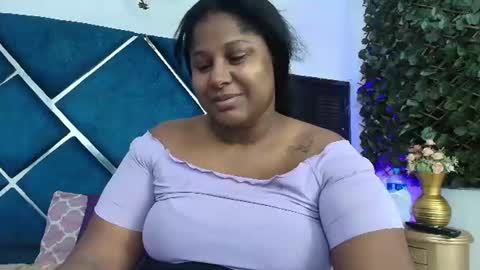 Snapshot of alexarousse4u chatting on 06-27-26, 11:32 Alexa online show from 06-27-26, 11:32