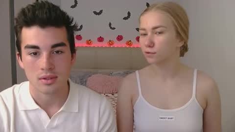 Alex online show from 10-16-25, 06:03