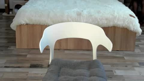 Alex online show from 02-17-26, 05:48