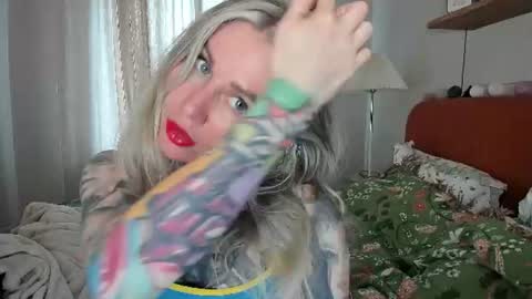 Snapshot of alexarush chatting on 06-14-26, 05:37 alexarush online show from 06-14-26, 05:37