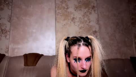 Snapshot of alexasweetblonde chatting on 06-21-26, 09:28 Alexa online show from 06-21-26, 09:28