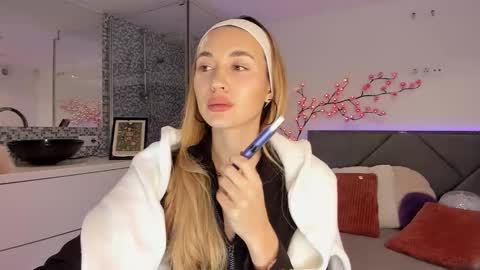 AlexaWilds online show from 01-17-26, 02:22