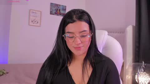 lexandra  online show from 01-21-25, 08:08