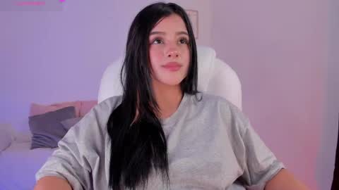 lexandra  online show from 02-25-25, 06:47