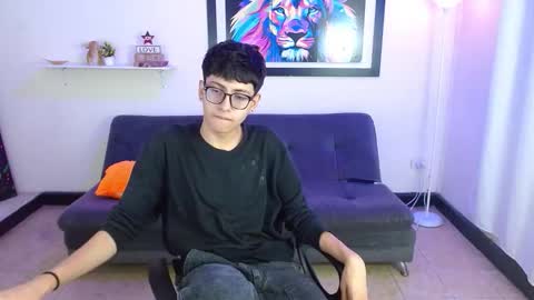 alex online show from 03-05-26, 01:18