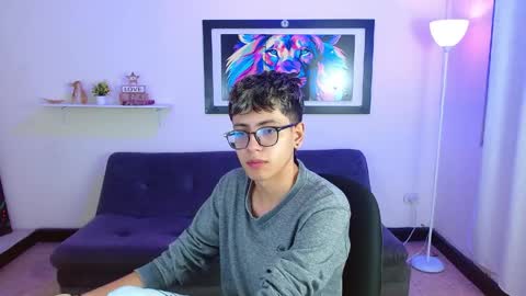 alex online show from 04-12-26, 01:38