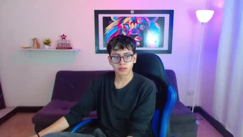 Snapshot of alexcum_18 chatting on 06-03-26, 02:19 alex online show from 06-03-26, 02:19