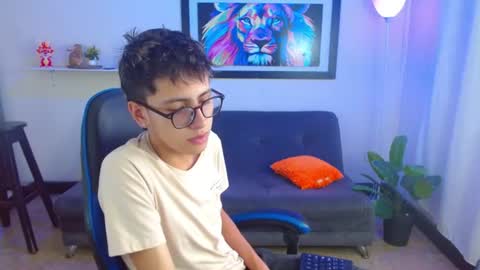 alex online show from 07-08-26, 02:10