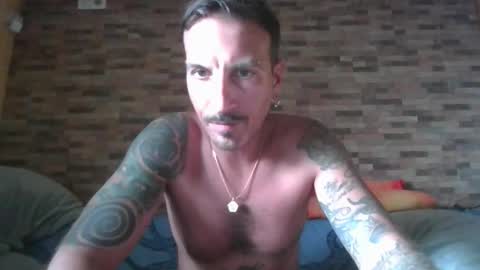 Snapshot of alexdelarge23 chatting on 09-16-25, 06:09 alexdelarge23 online show from 09-16-25, 06:09