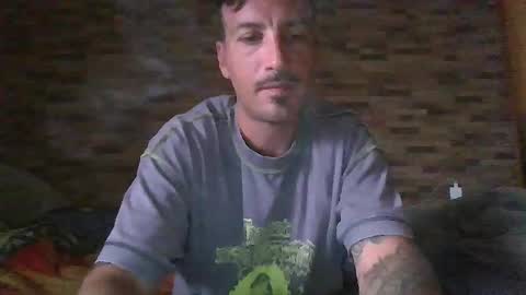 Snapshot of alexdelarge23 chatting on 10-08-25, 05:43 alexdelarge23 online show from 10-08-25, 05:43