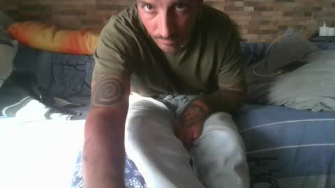 Snapshot of alexdelarge23 chatting on 11-14-25, 04:38 alexdelarge23 online show from 11-14-25, 04:38